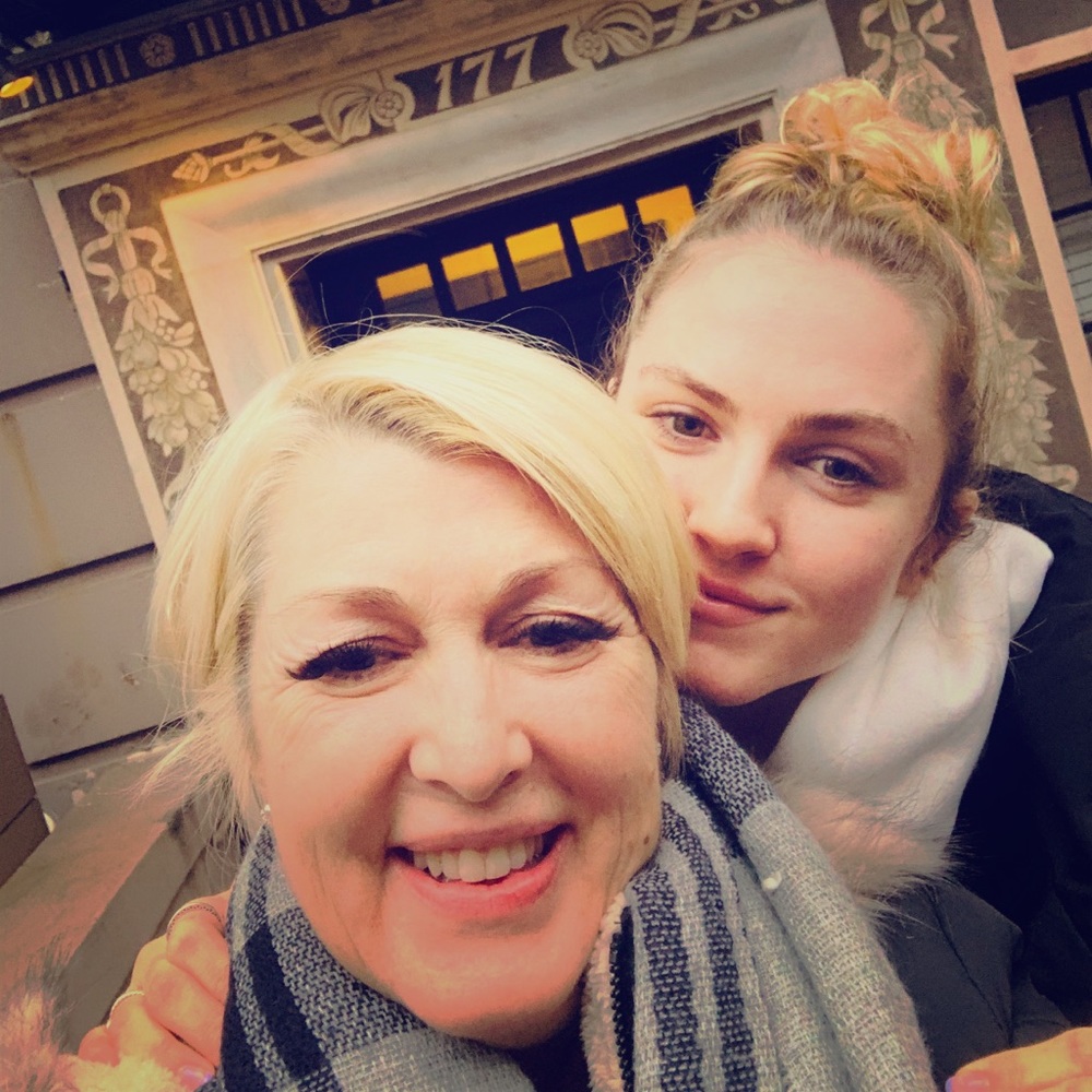 Meet your Posher, Connie